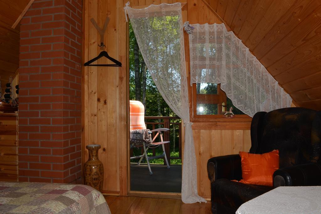 Holiday Home Berzlejas Upesgriva Phòng bức ảnh